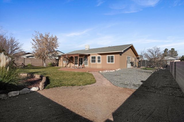 7262 Pajarito Road NE, Rio Rancho, NM 87144