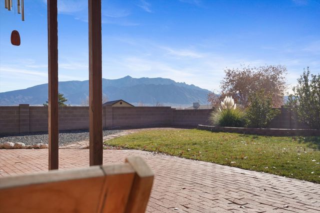 7262 Pajarito Road NE, Rio Rancho, NM 87144