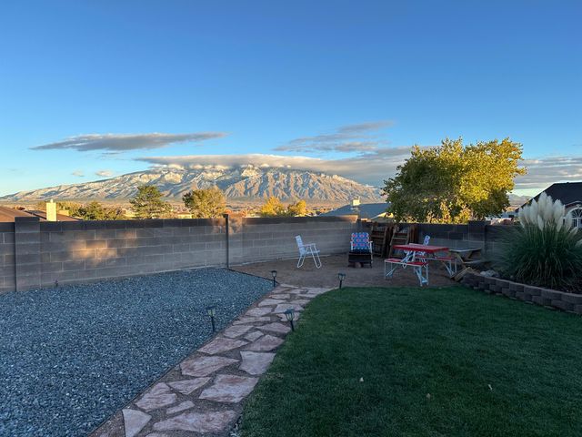 7262 Pajarito Road NE, Rio Rancho, NM 87144