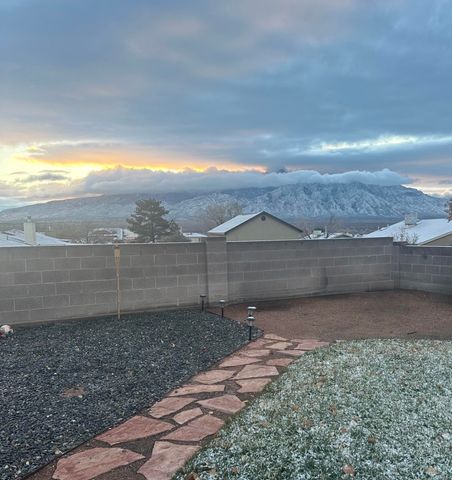 7262 Pajarito Road NE, Rio Rancho, NM 87144