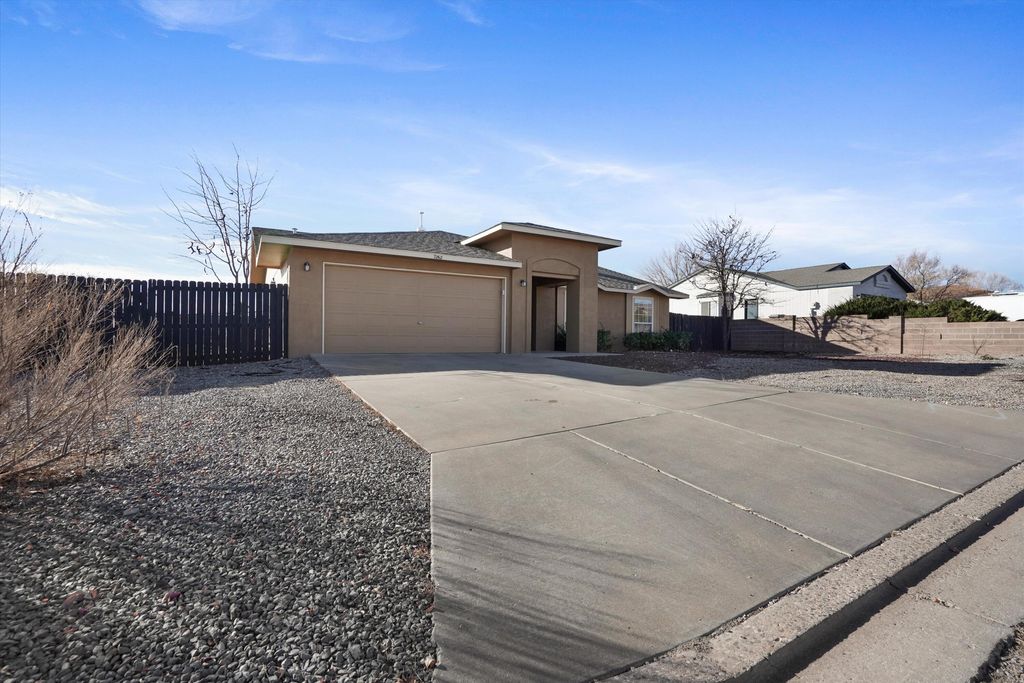 7262 Pajarito Road NE, Rio Rancho, NM 87144