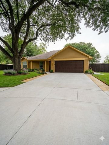 7502 Briar Run Court, Houston, TX 77489