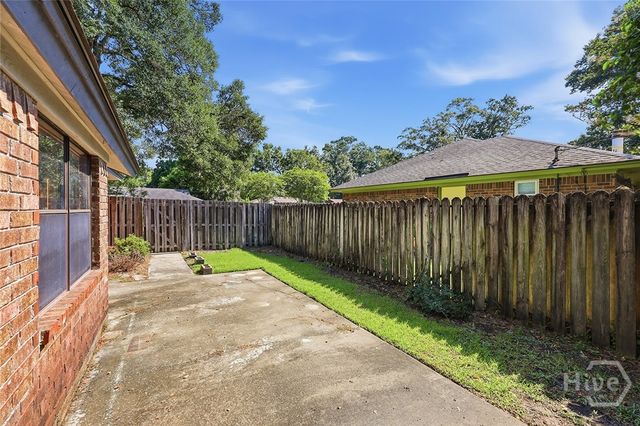 7601 Wymberly Court, Savannah, GA 31406