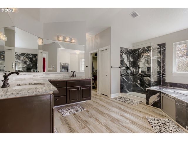 16764 Sw ROGUE RIVER Ter, Beaverton, OR 97006