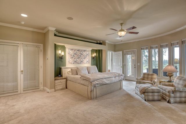 511 N Dunbarton Oaks Ln, Liberty Lake, WA 99019