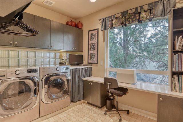 511 N Dunbarton Oaks Ln, Liberty Lake, WA 99019