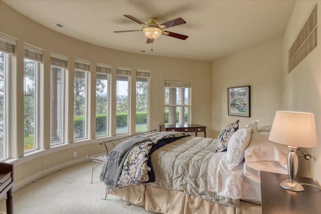 511 N Dunbarton Oaks Ln, Liberty Lake, WA 99019