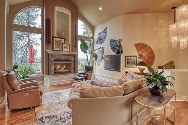 511 N Dunbarton Oaks Ln, Liberty Lake, WA 99019