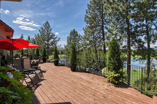 511 N Dunbarton Oaks Ln, Liberty Lake, WA 99019