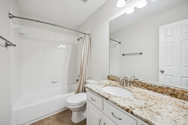 1013 Knoxbridge Road, Forney, TX 75126