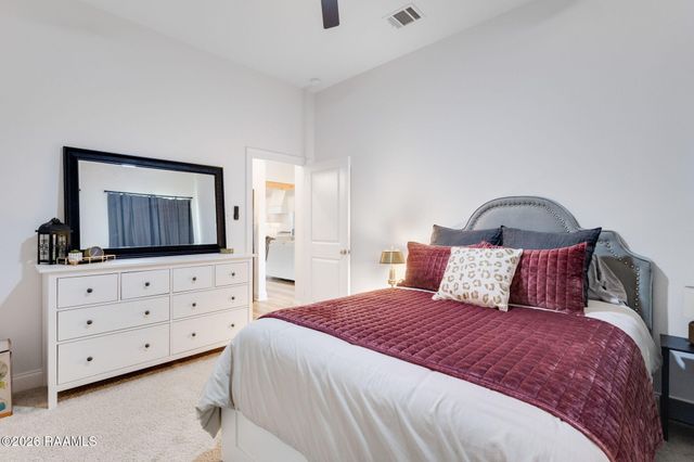 209 Sweet Harvest Road, Youngsville, LA 70592