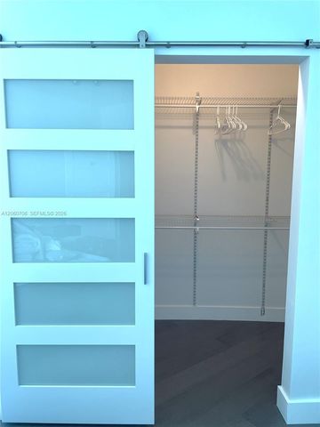 350 S Miami Ave 3713, Miami, FL 33130
