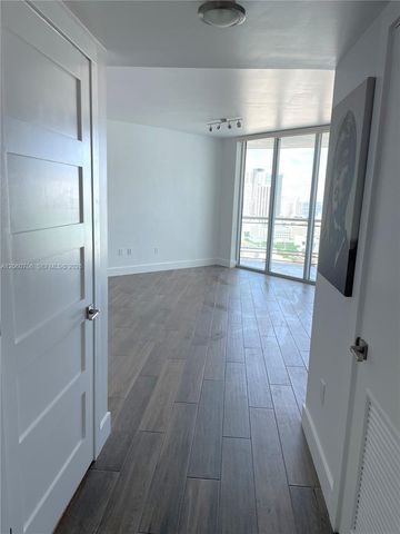 350 S Miami Ave 3713, Miami, FL 33130