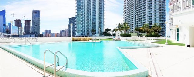 350 S Miami Ave 3713, Miami, FL 33130