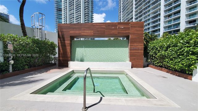 350 S Miami Ave 3713, Miami, FL 33130