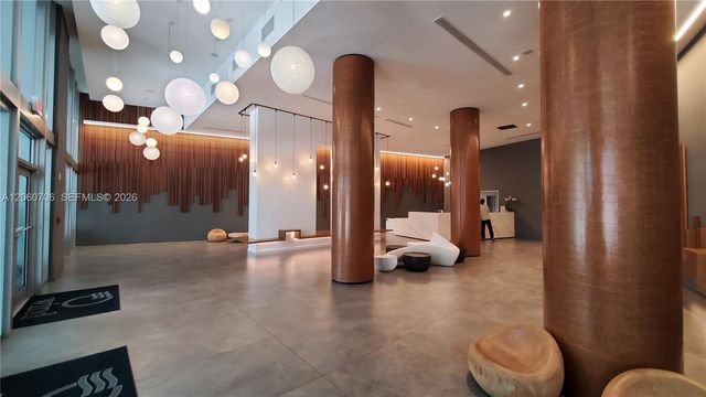 350 S Miami Ave 3713, Miami, FL 33130