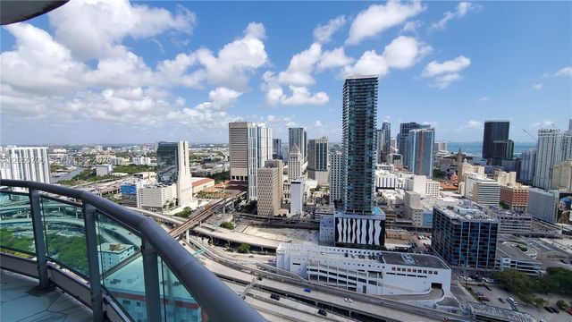 350 S Miami Ave 3713, Miami, FL 33130