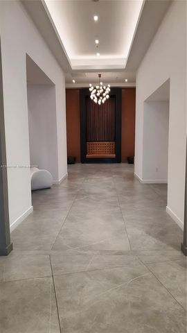 350 S Miami Ave 3713, Miami, FL 33130
