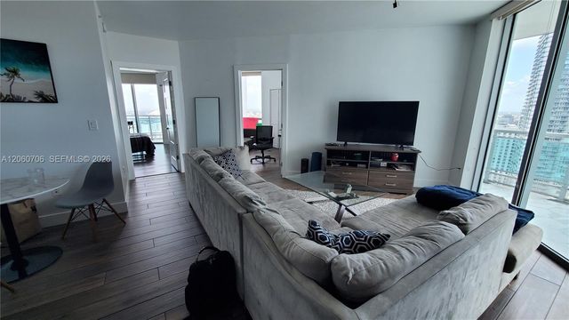 350 S Miami Ave 3713, Miami, FL 33130