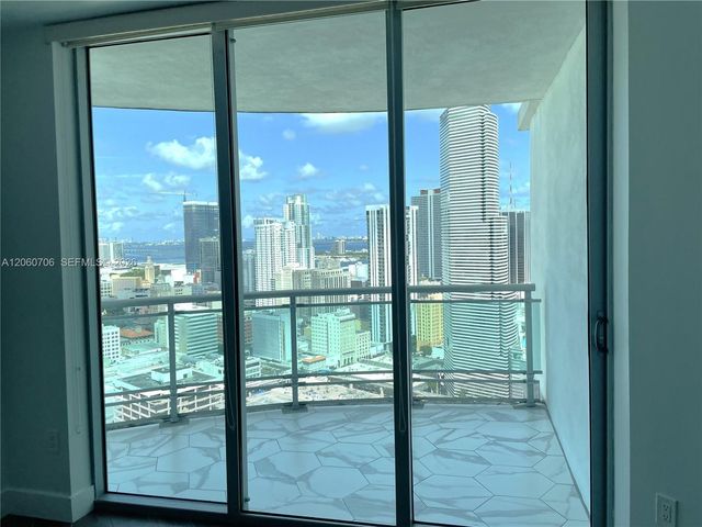 350 S Miami Ave 3713, Miami, FL 33130