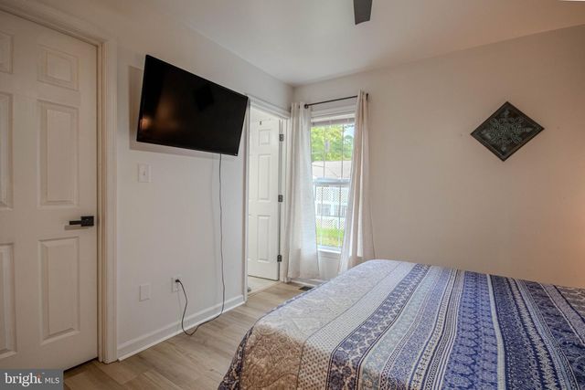 1142 OCEAN PKWY, Ocean Pines, MD 21811