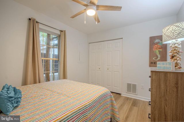 1142 OCEAN PKWY, Ocean Pines, MD 21811