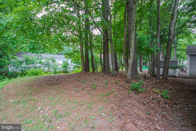 1142 OCEAN PKWY, Ocean Pines, MD 21811