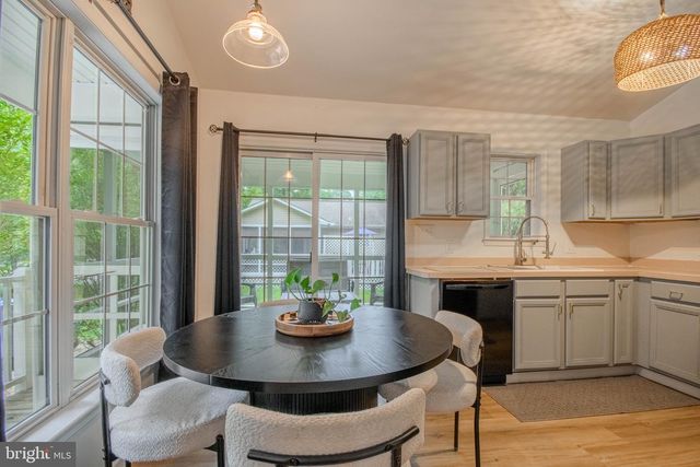 1142 OCEAN PKWY, Ocean Pines, MD 21811