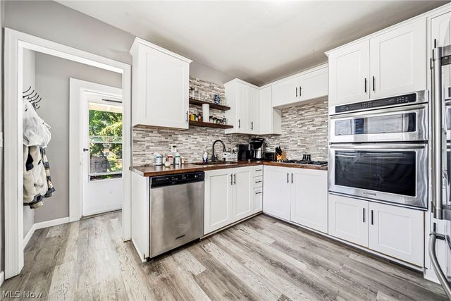3262 W. 126th, Cleveland, OH 44111