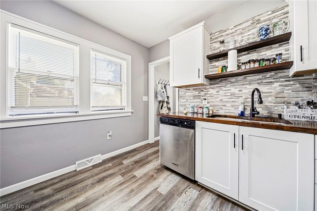 3262 W. 126th, Cleveland, OH 44111