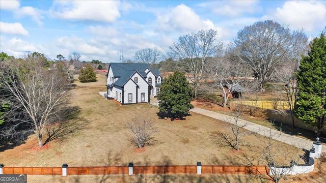 3955 Pucketts Road, Snellville, GA 30039