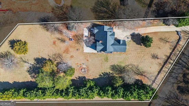 3955 Pucketts Road, Snellville, GA 30039