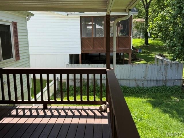 17 Saint Lawrence Drive, Ballwin, MO 63021