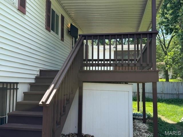17 Saint Lawrence Drive, Ballwin, MO 63021