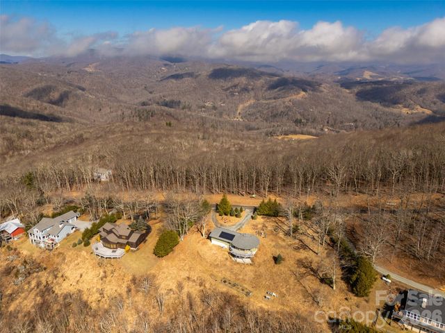 448 Howards Knob Road, Boone, NC 28607
