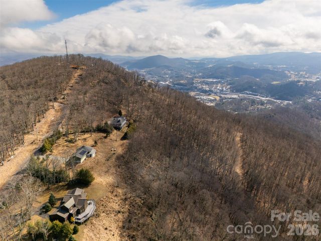448 Howards Knob Road, Boone, NC 28607