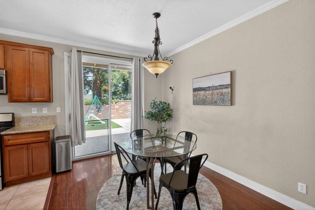 5331 Blue Sapphire Ct, Elk Grove, CA 95758