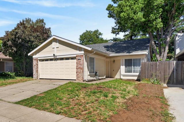 5331 Blue Sapphire Ct, Elk Grove, CA 95758