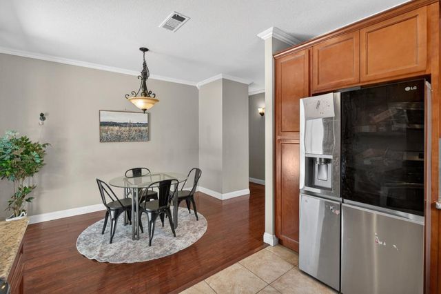 5331 Blue Sapphire Ct, Elk Grove, CA 95758