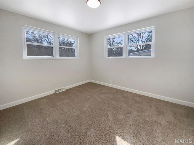 2349 Hudson Road, St Louis, MO 63136