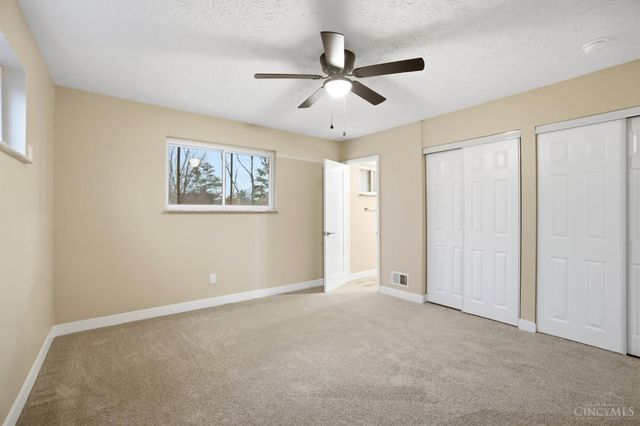 952 Hollytree Drive, Springfield Twp., OH 45231