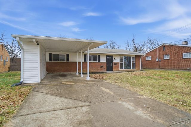 952 Hollytree Drive, Springfield Twp., OH 45231