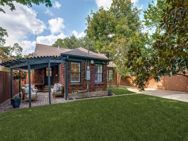 6044 Kenwood Avenue, Dallas, TX 75206