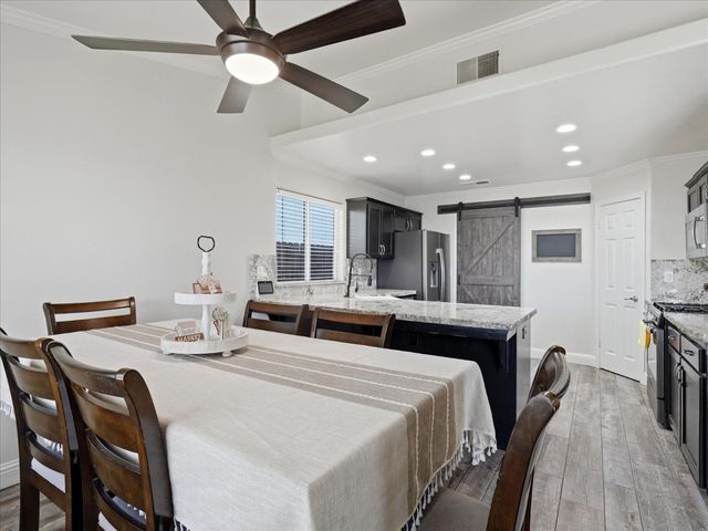 5373 W Dayton Avenue, Fresno, CA 93722