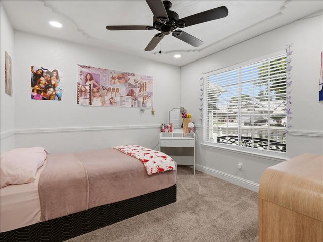 5373 W Dayton Avenue, Fresno, CA 93722