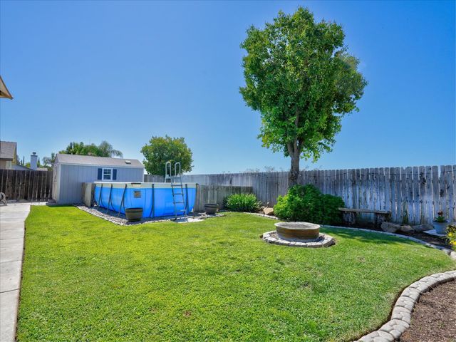 5373 W Dayton Avenue, Fresno, CA 93722