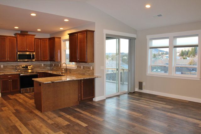 5511 Shalynn Drive, Klamath Falls, OR 97603