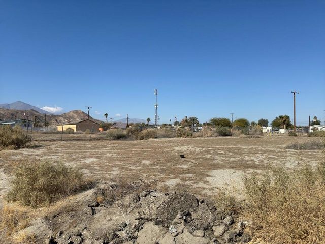 3815 Shore View Drive, Thermal, CA 92274