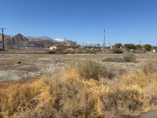 3815 Shore View Drive, Thermal, CA 92274