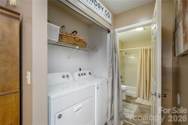 580 Britton Creek Drive, Hendersonville, NC 28791